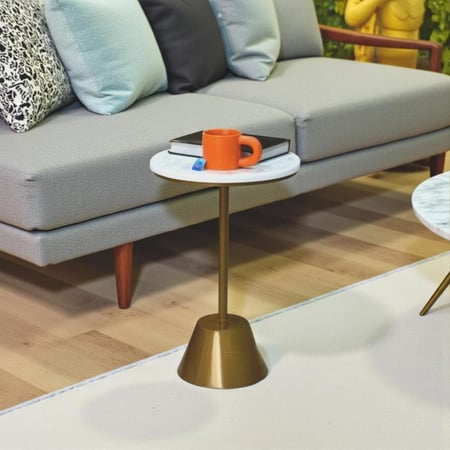 طاولة خدمة سطح خشب دائري وقاعدة لون ذهبي