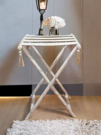 طاولة خدمة ابيض