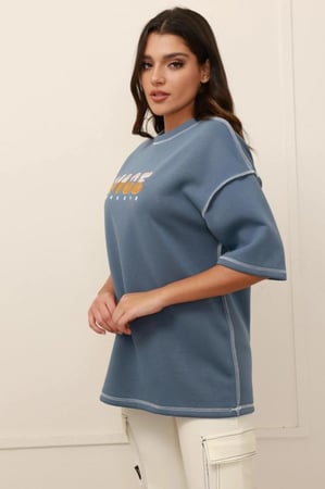 تيشرت اوفر سايز ترافس - Oversized T-shirt
