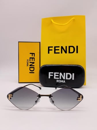 نظارة فندي F112