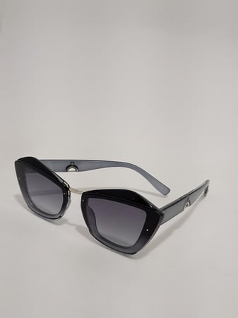 نظارة ميو ميو N104