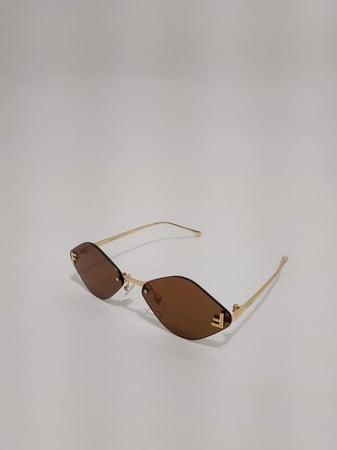 نظارة فندي F112