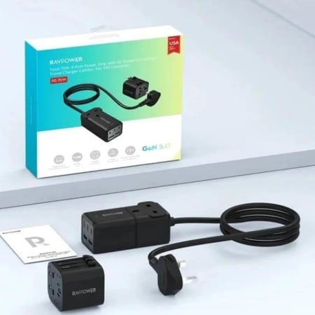 قاعدة شحن راف باور 75 واط ثلاث منافذ تايب سي ومنفذين USB ومنفذ طاقة مع فيش سفر متعدد المداخل