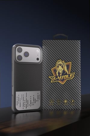 كفر كاربون فايبر اسود من اكس وولف لايفون 15 برو