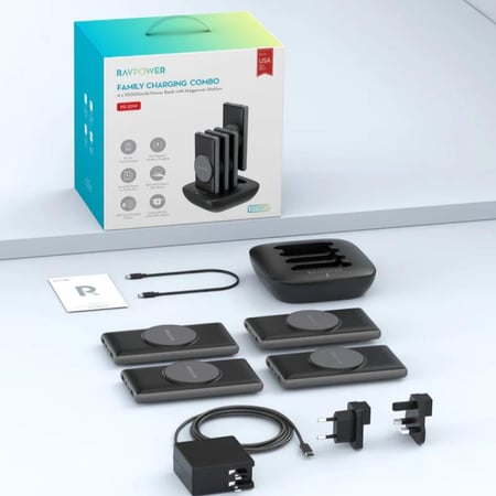 منصة راف باور شحن لاسلكي 4 بطاريات بسعة 10000 ملي امبير