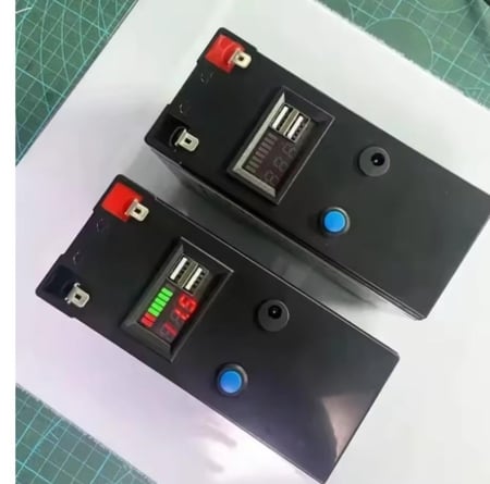 حزمة بطارية ليثيوم قابلة لإعادة الشحن 12 فولت ، 30 أمبير 15000 mh