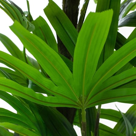 شجرة صناعية ريفاس – تضيف مظهرًا طبيعيًا للمكان