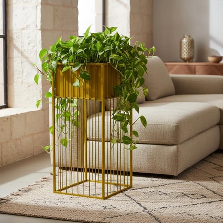 ستاند حديد ذهبي – مقاسين صغير وكبير