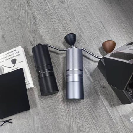 طاحونة يدوية مقبض خشبي - لونين | Grinder Stanel Steel