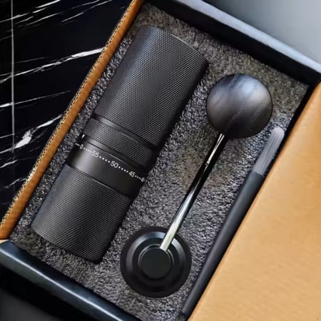 طاحونة يدوية مقبض خشبي - لونين | Grinder Stanel Steel