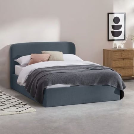 سرير كلاسيك تقليدي