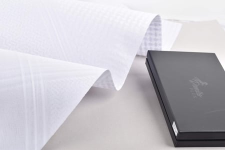 شماغ أبيض ديفالو 35