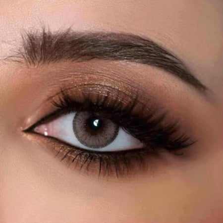 عدسات لاصقه لون كافيه من لينس مي