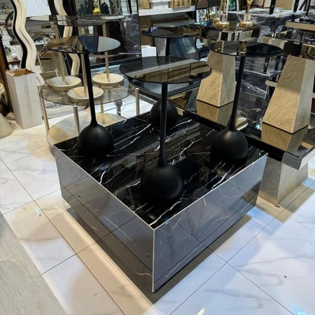 طاولة مالكر