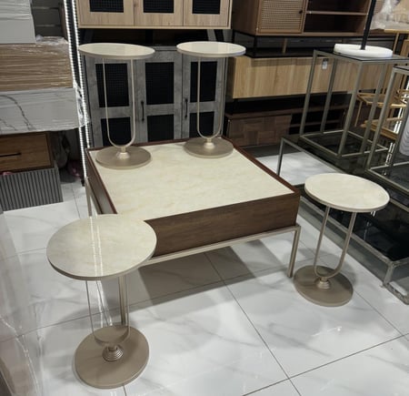 طاولة بديل رخام مربع