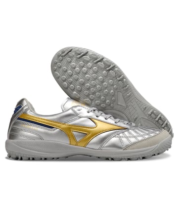جزمة كرة قدم mizuno