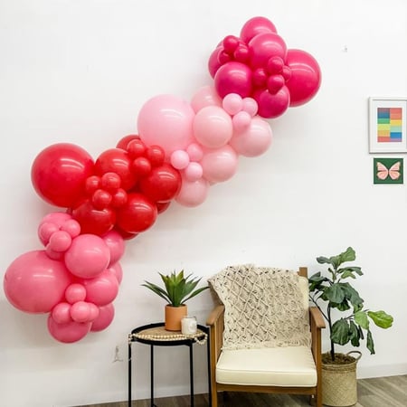 قوس البالونات أحمر | Red Balloon Arch