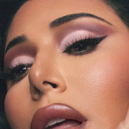 هدى بيوتي | باليت ظلال العيون مات اوبسشنز (درجة كول) Huda Beauty | Matte Obsessions Eyeshadow Palette