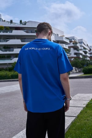Blue boarding t-shirt