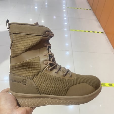 بسطار حذاء عسكري مريح