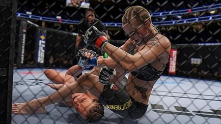 UFC4 PS4