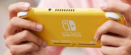 نينتندو سويتش لايت - اصفر