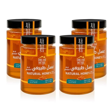 عسل بالشمع طبيعي فاخر يقدم نكهة اصيلة وجودة عالية للمائدة