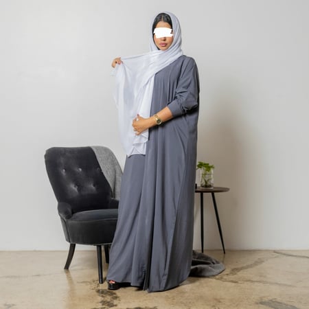 عبايه ملونة حرير مغسول قماش بحريني 2027