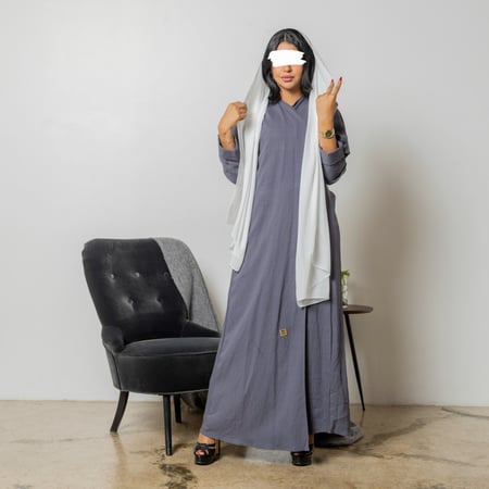 عبايه ملونة باللون الفيراني الرمادي 2023