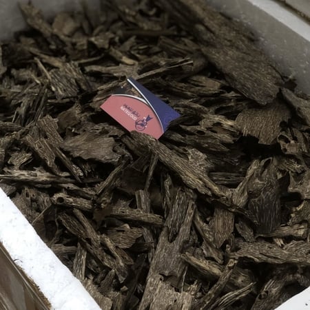 شراء عود فيتنامي قواقع وزوايا سوبر وسوبر مرتفع - ناتق للعود