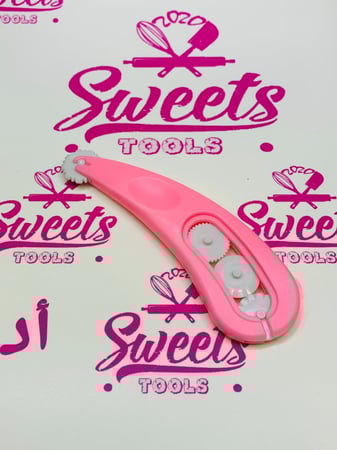 قطاعة عجينة السكر