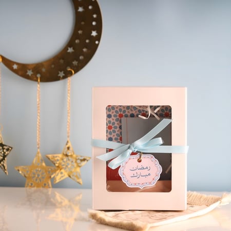 تقويم مكتبي بهوية رمضانية