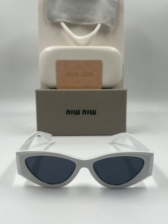 نظارات miu miu