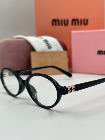 نظارات ميو ميو Miu Miu