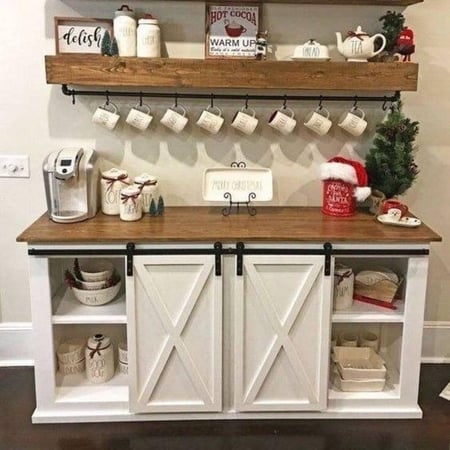 ركن قهوة مميز مع الرف