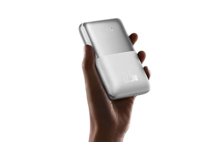 بيسوس بطارية بسعة 20 الف امبير  22.5 واط