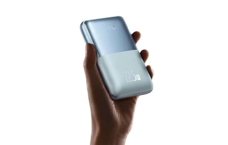 بيسوس بطارية بسعة 20 الف امبير  22.5 واط