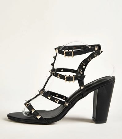 كعب عالي مزخرف اسود