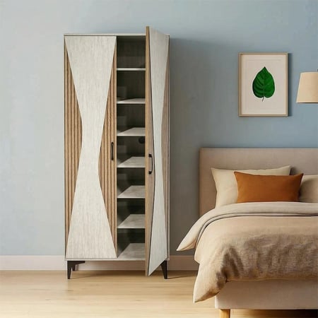 دولاب تخزين ملابس خشبي مودرن بتصميم هندسي أنيق