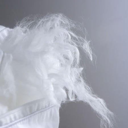 وسادة فندقية بحشوة ألياف دقيقة مريحة شبيهة TEMPUR و SLEEP HIGH في السع