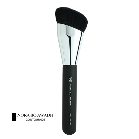 فرشاة تستخدم للكنتور من نورة بو عوض -Contour 002