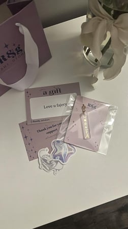 ميداليه  بالنجوم