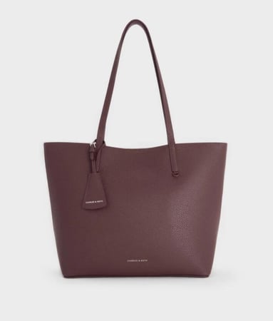 شنطة بيريل من تشارلز اند كيث