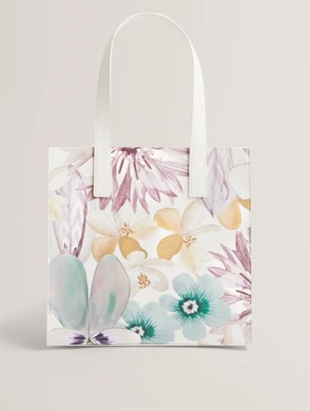 جديد - شنطة تيد بيكر بطبعة أزهار أبيض