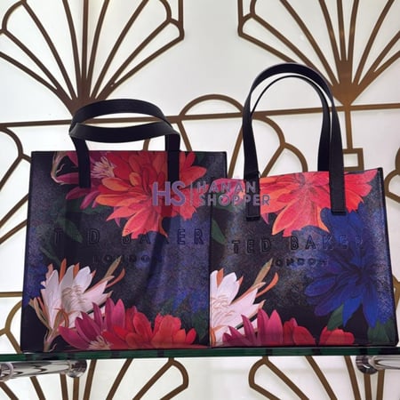 شنطة تيد بيكر