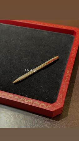 قلم كارتييه من مجموعة "سانتوس دو كارتييه"