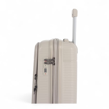 حقيبة  سفر ضد الكسر من خامة البولي بروبيلين مقاس 20 انش - بدبل كفرات من ماركة AVIATOR - ضمان سنة   شامل الكسر