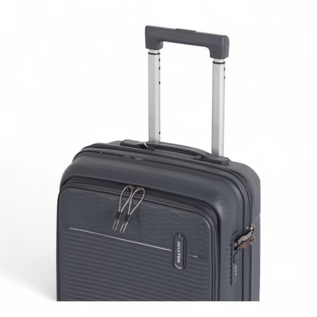 حقيبة  سفر ضد الكسر من خامة البولي بروبيلين مقاس 20 انش - بدبل كفرات من ماركة AVIATOR  -ضمان سنة   شامل الكسر