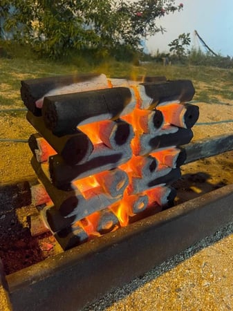 10 كراتين فحم برية حجم 5 كيلو