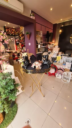 طاولة شبكة الفخامة .